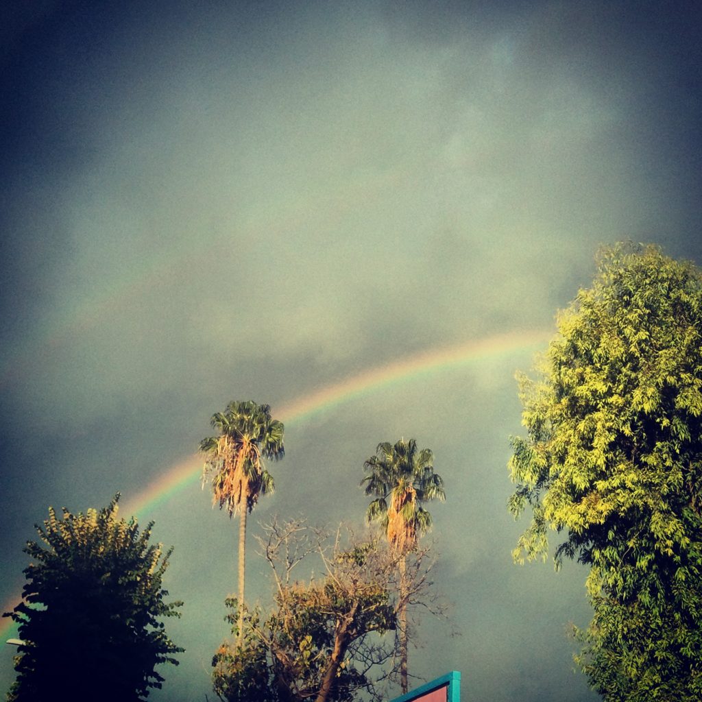 Un arcobaleno su Napoli