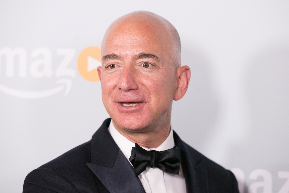 Jeff Bezos, genio o sfruttatore?