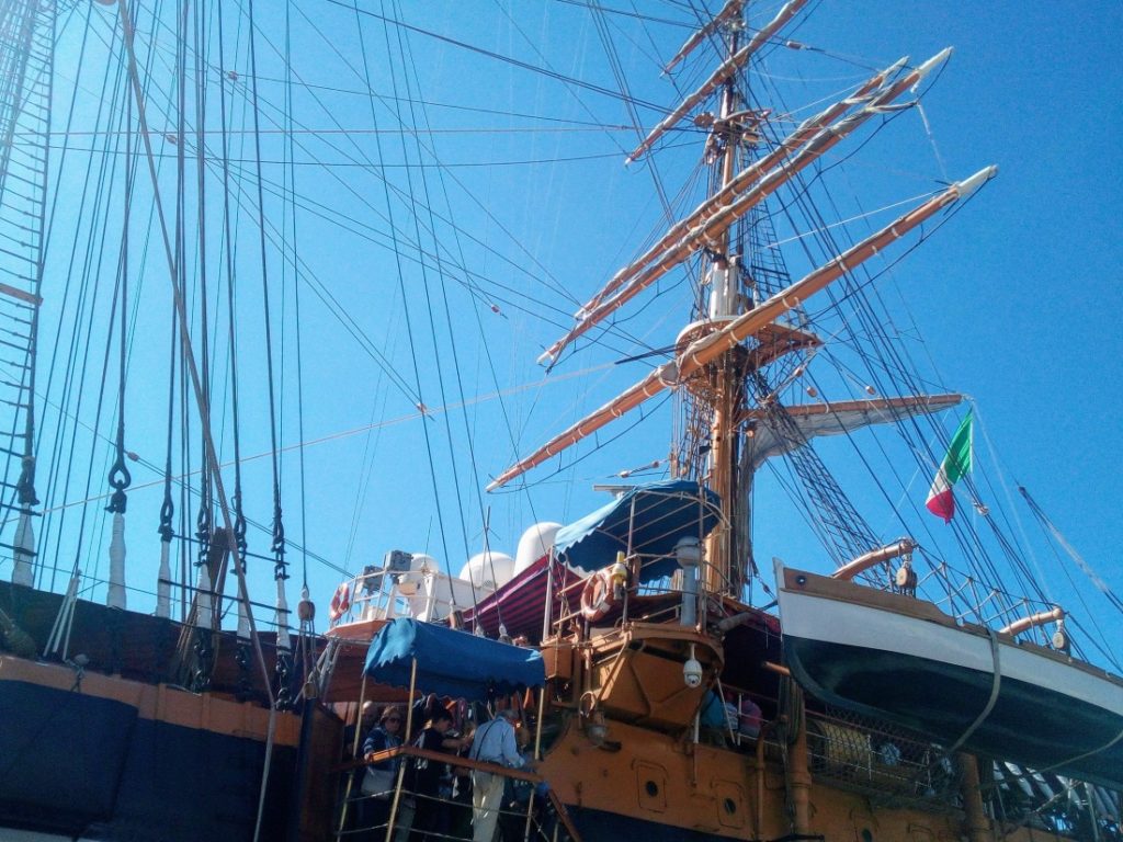 A bordo dell'Amerigo Vespucci