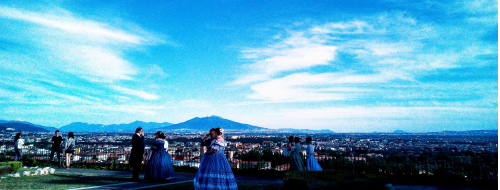 San Leucio: l’arte della seta, i colori della sfilata storica ed il magnifico belvedere [FOTO]