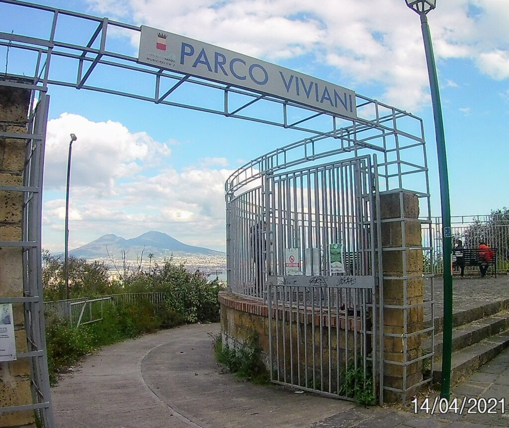 Parco Viviani di Napoli, un angolo di verde tra l'Arenella e il corso Vittorio Emanuele